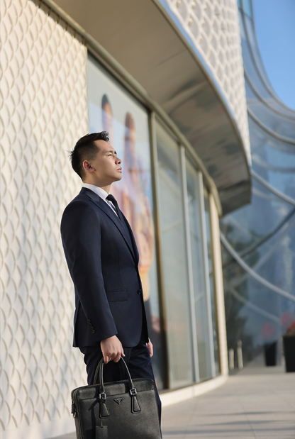 Imported 100% Wool  Navy Blue Peaked Lapel Slim-fit Casual Men‘s Business Suits