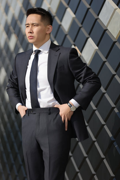 Imported 100% Wool Subtle Pattern Navy Blue Slim-fit Casual Men‘s Business Suits