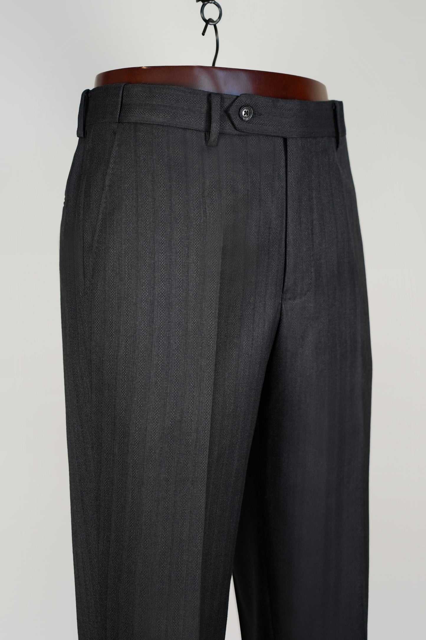 Imported 100% Wool Dark Grey Crocodile Print Slim-fit Casual Men‘s Business Suits